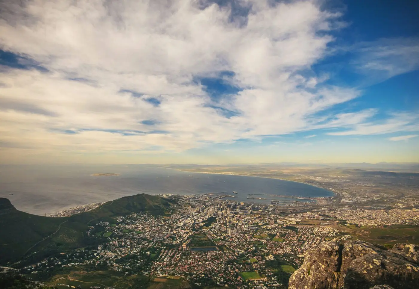 Aerial view of the Cape Town city bowl